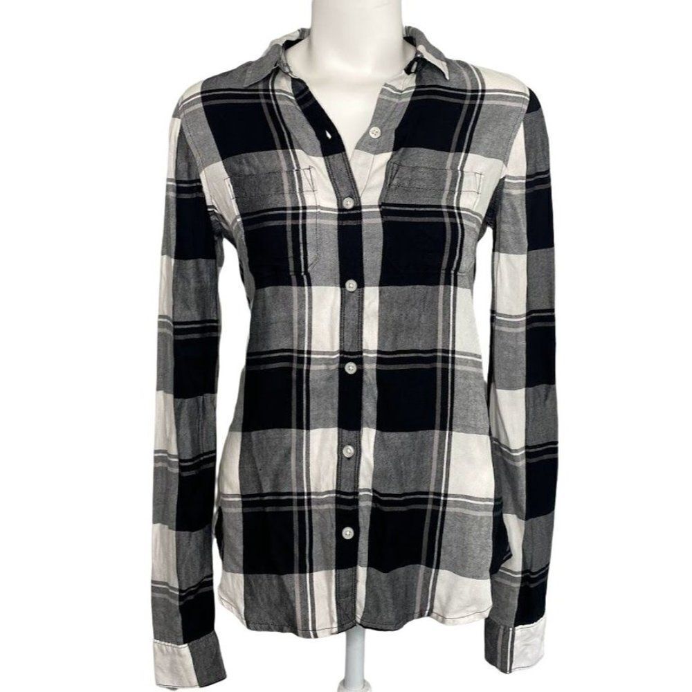 So Black White Plaid Long Sleeve‎ Button Down Perfect Shirt Top Rayon Sz XS